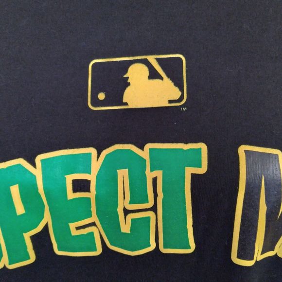 Chicago MLB 2XL Shirt T-Shirt Respect Mon Jamaica Baseball Sports NWOT - Picture 5 of 8